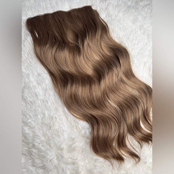 Human hair blend Hair Extensions 20 In Long Wavy hair Medium Dark Blonde clip - Picture 1 of 10